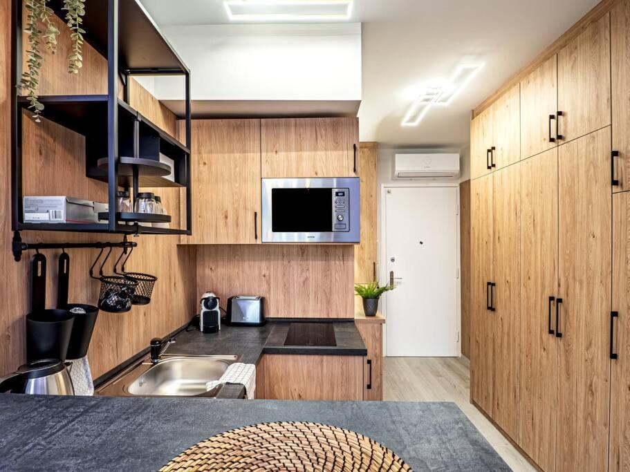 Vidra-lak With Private Parking Apartment Budapest